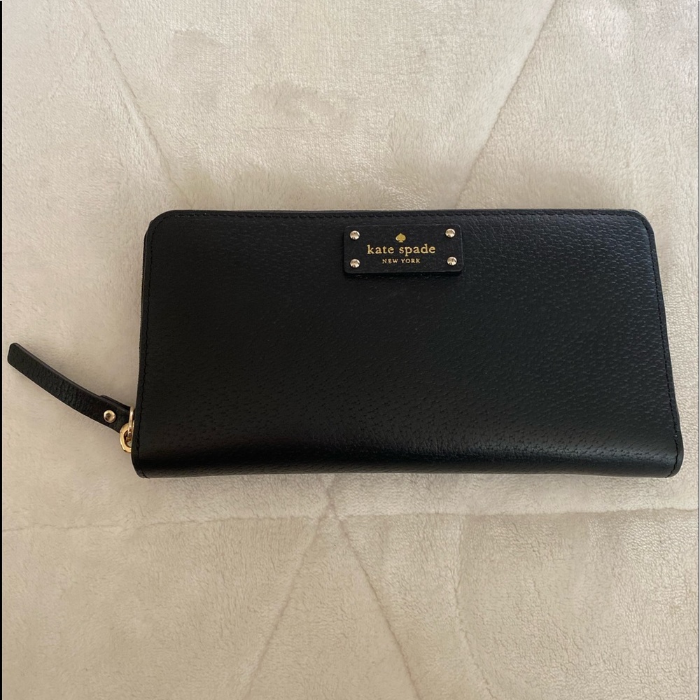 Kate Spade ♠️ wallet